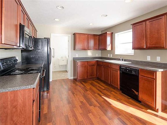 5th image of 18774 Planer Dr