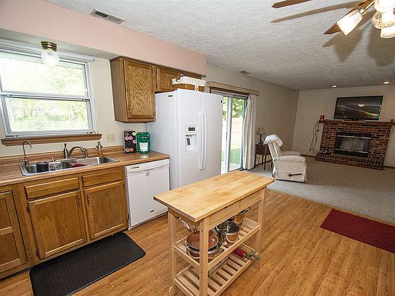5th image of 3740 Rawlings Dr