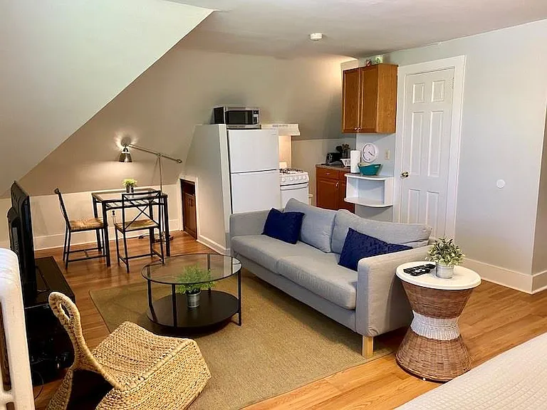 96 Rhode Island Ave #6 — Photo 6