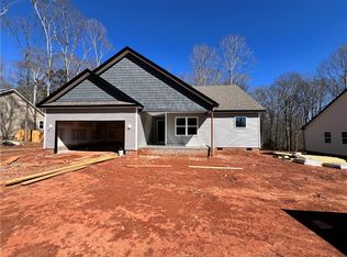 543 Lebanon Rd, Pendleton, SC 29670