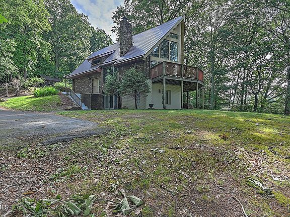 4th image of 164 Hokie Hill Dr