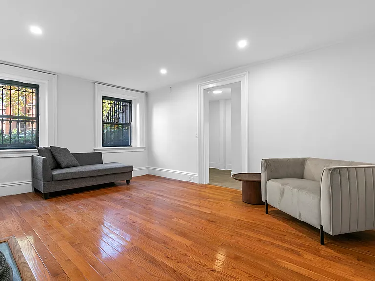 46 Trumbull St #LL — Photo 13