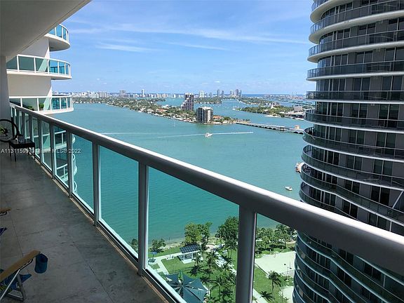 3rd image of 1800 N Bayshore Dr APT 2812