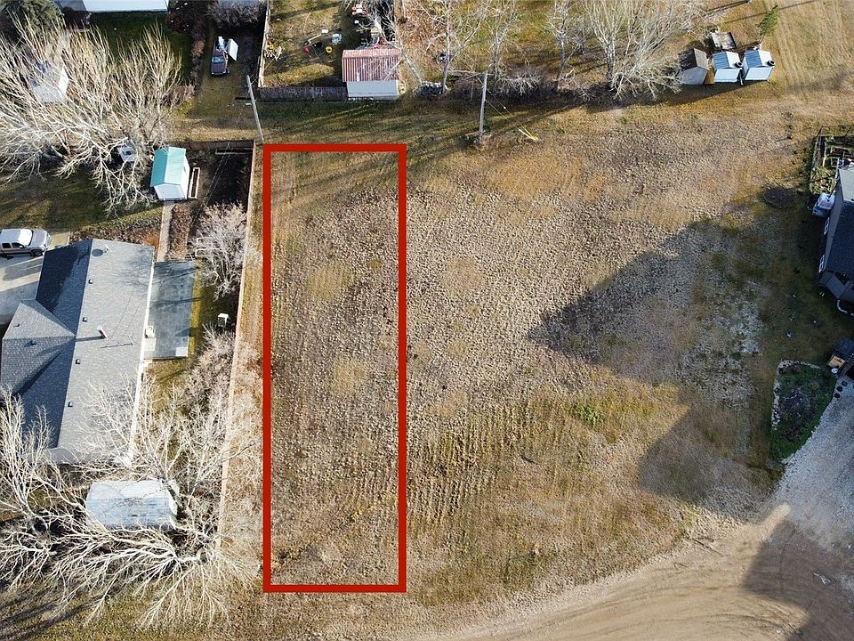 1st image of 106 Canada Court
