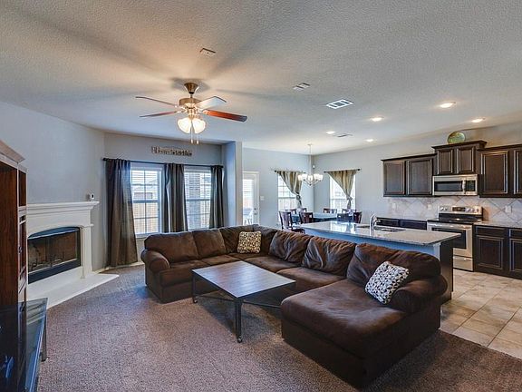 4th image of 103 Althea Dr