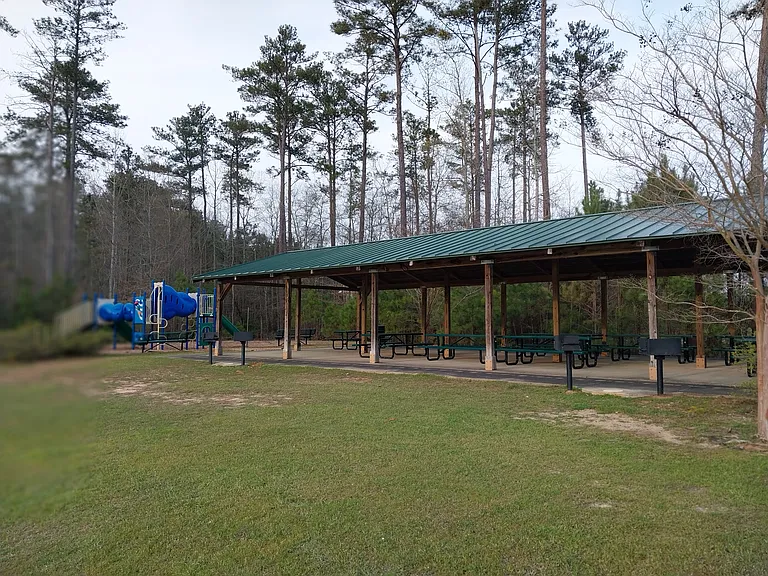 Picnic Area by the docks of Lake McIntosh in Peachtree City