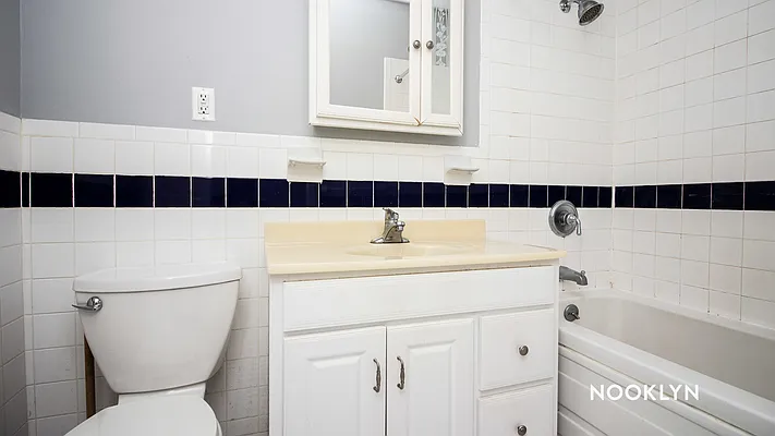 Rented by Nooklyn NYC LLC | media 20