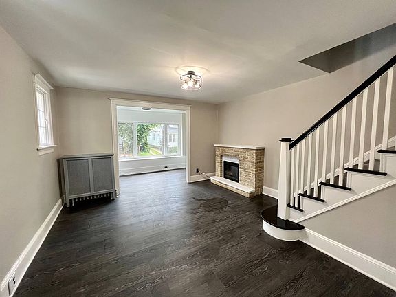 5th image of 13 Chandler St