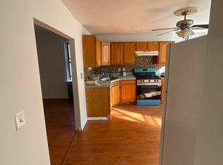 570 President St APT 2, Brooklyn, NY 11215