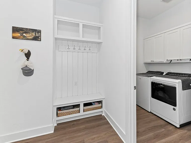 523 Hallwood Dr #523 — Photo 17