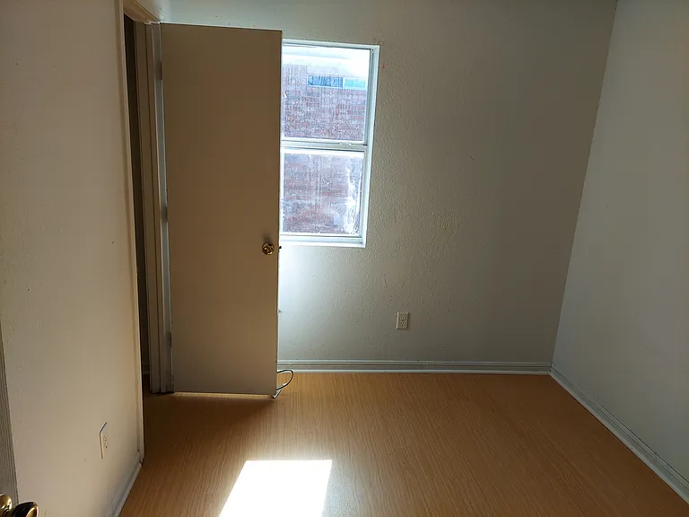 2810 Cantabrian Dr #D — Photo 14