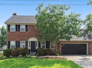 1754 Summerhill Dr, Lexington, KY 40515