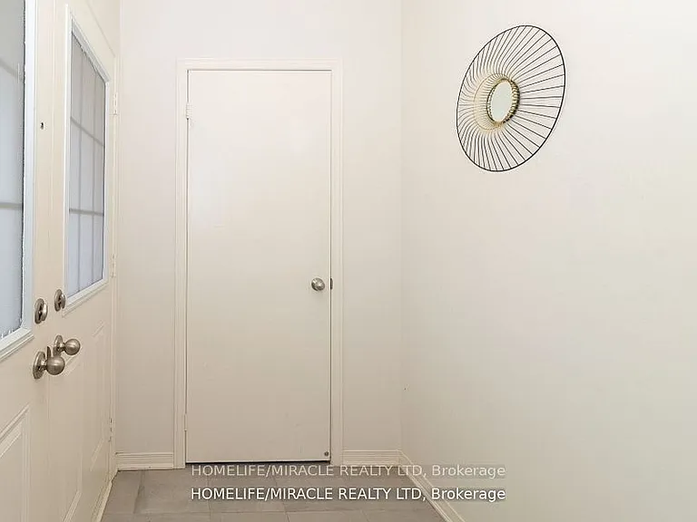 27 Lowes Hill Cir — Photo 4