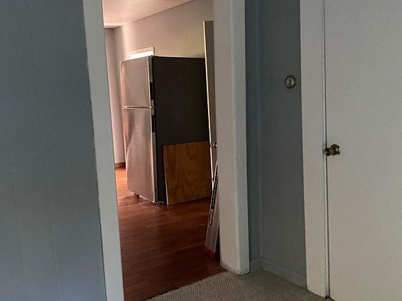 3rd image of 417 Kirby St