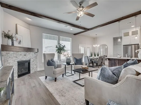 9313 SW 41st St, Oklahoma City, OK 73179