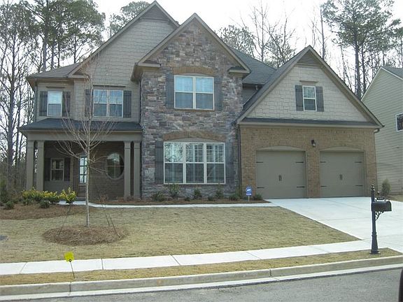 2nd image of 197 Lakestone Pkwy