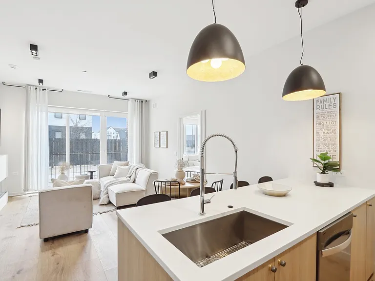 The Grove Residences — Photo 4