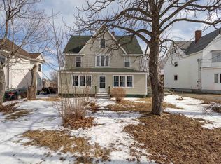 19 Beech St, Sydney Mines, NS B1V 1H2