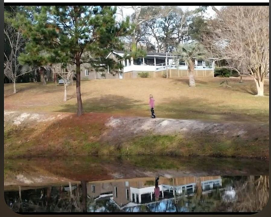 1st image of 830 Creek View Farms
