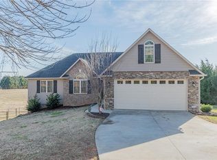 2825 Fuller Mill Rd, Thomasville, NC 27360