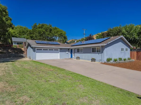 100 Stasia Court, Novato, CA 94947