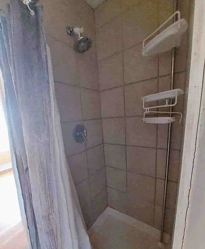 642 Bellevue Pl — Photo 10