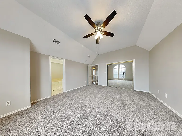 2115 Fawn Ridge Trl — Photo 11