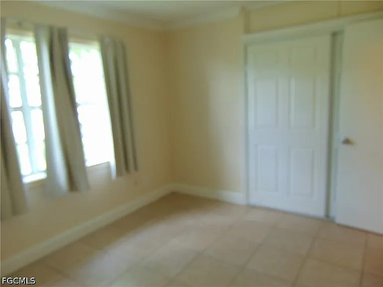 117 Stetson St — Photo 9