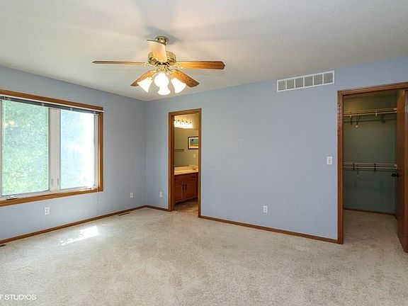 5th image of 1123 65th St