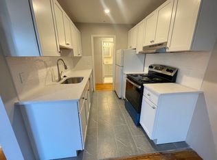 105 Alstead St, Quincy, MA 02171