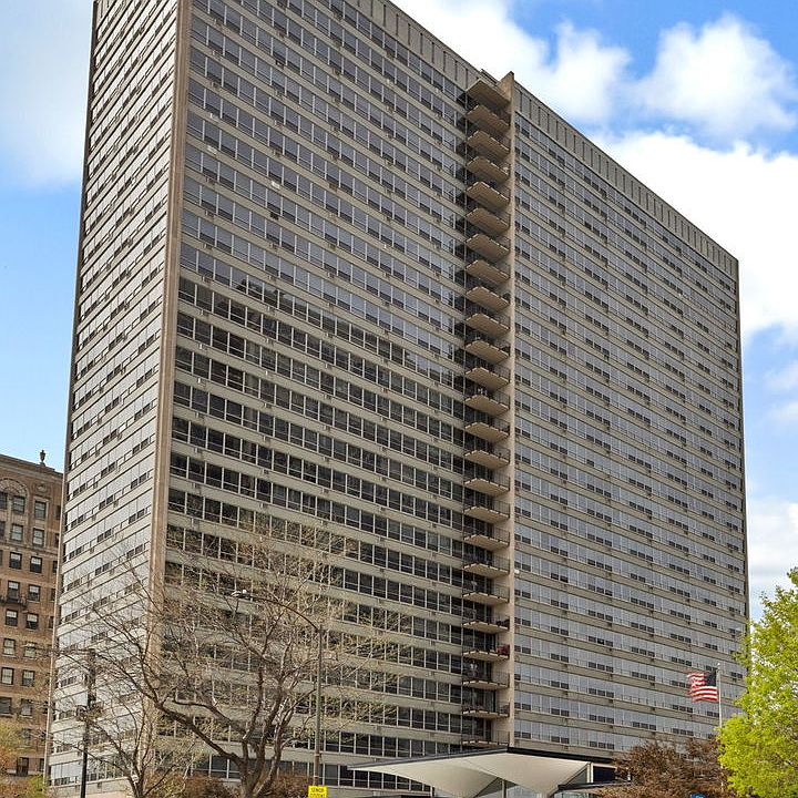 1st image of 3550 N Lake Shore Dr APT 2109