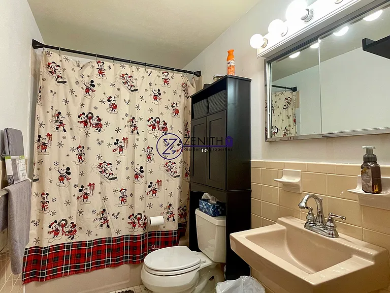94 Walnut St #1 — Photo 17