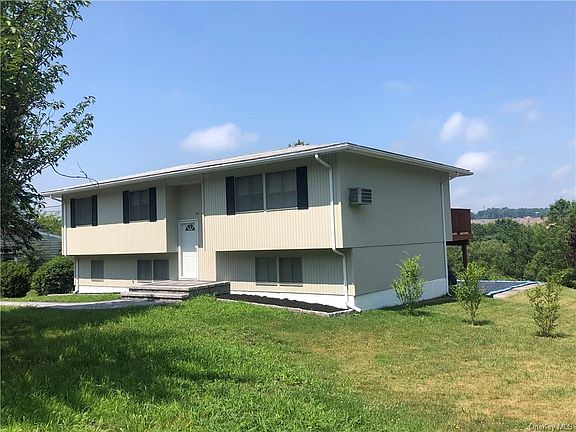 2nd image of 28 Birchwood Dr
