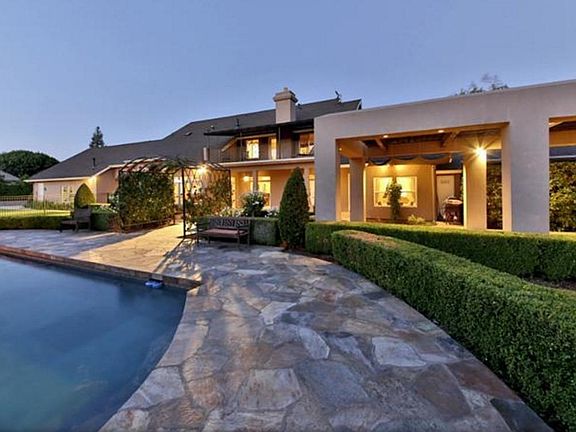4th image of 6789 N Blackhawk Ln