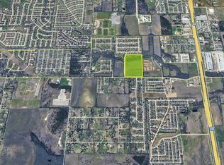 900-916 Bear Creek Rd, Red Oak, TX 75154