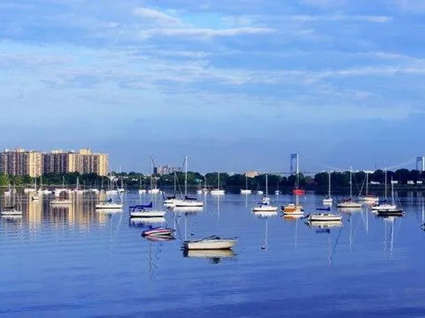 1815 215th St APT 9B, Flushing, NY 11360