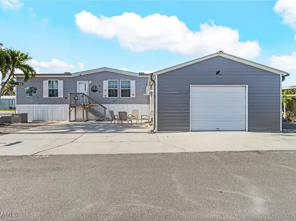 7157 Ladyfish Dr, Saint James City, FL 33956