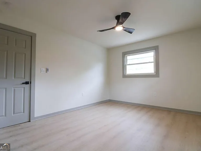 4396 Greenleaf Cir SW — Photo 13