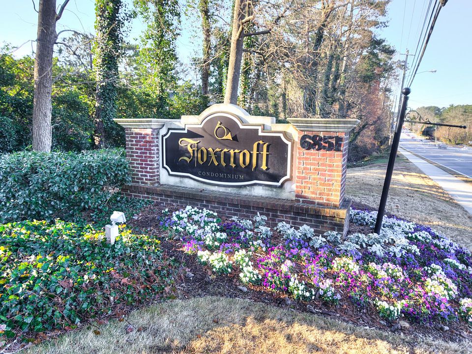 Foxcroft condominium entrance