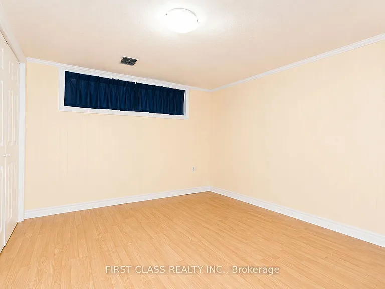 371 Fesserton Rd #BASEMENT — Photo 11