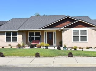 1025 Havenwood Dr, Eagle Pt, OR 97524