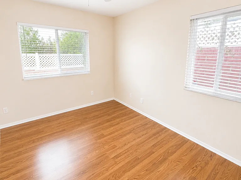 8300 Holy Cross Pl — Photo 7