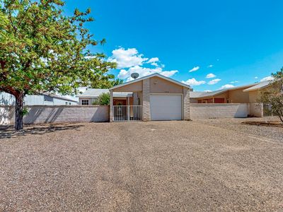 154 Pearl Dr NE, Rio Rancho, NM, 87124