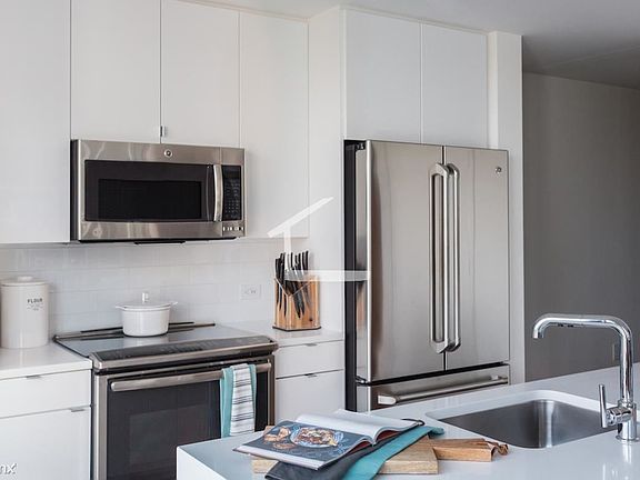 1377 Boylston St. Boston (Fenway) Building Photo 2