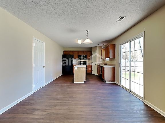 5th image of 5028 Bartley Way