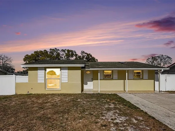 9031 Tree Valley Cir, Tampa, FL 33615
