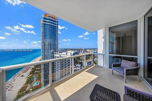 Trump Palace Condo — Photo 2