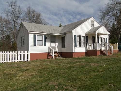 1st image of 418 Tuscarora Dr
