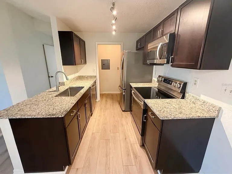 10265 Gandy Blvd N #1008 — Photo 5