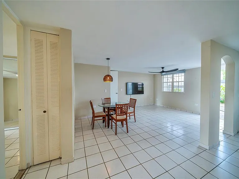 650 Calle Ceciliana #801 — Photo 6